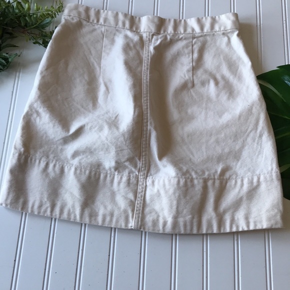 Everlane cream skirt - Picture 8 of 10